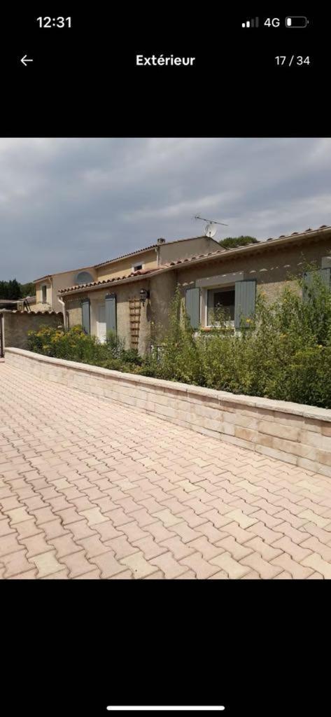 Maison Villa Pierrevert Exterior foto